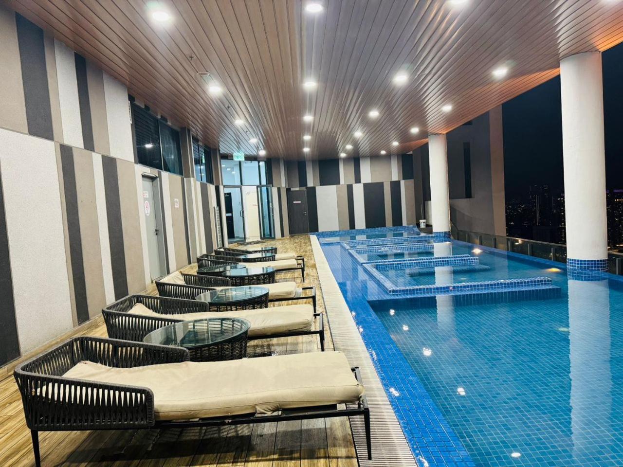 The Luxe Colony Klcc Leilighet Kuala Lumpur Eksteriør bilde